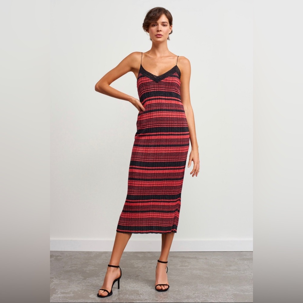 Red black knitted long dress. NWT